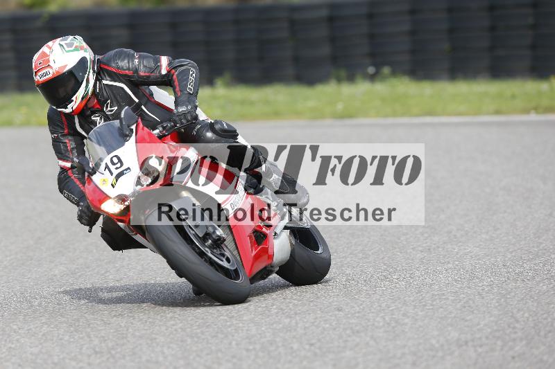 /53 16.09.2025 Track Day Domi Aegerter ADR/Gruppe gelb/19